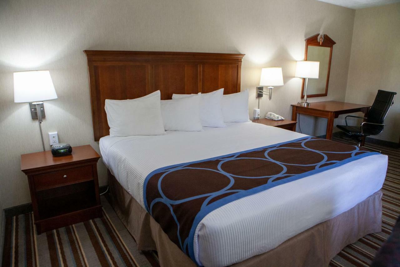 Super 8 By Wyndham Port Elgin Hotel Exterior foto